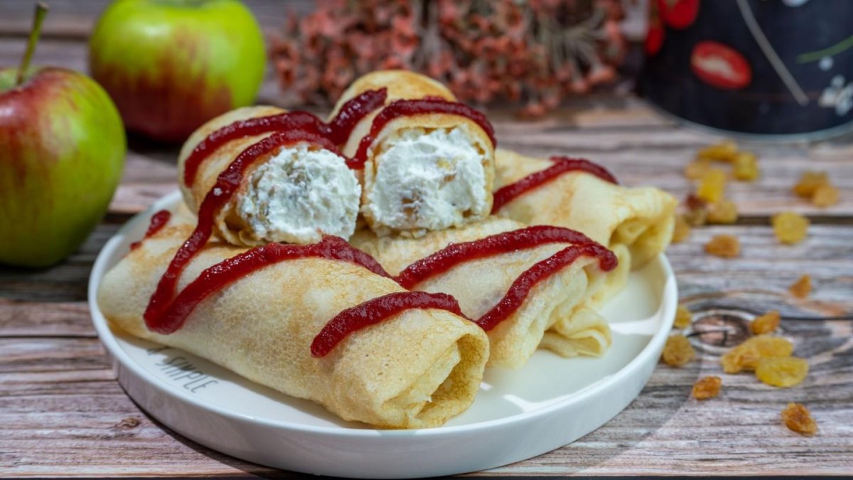 Блинчики с семгой и маскарпоне