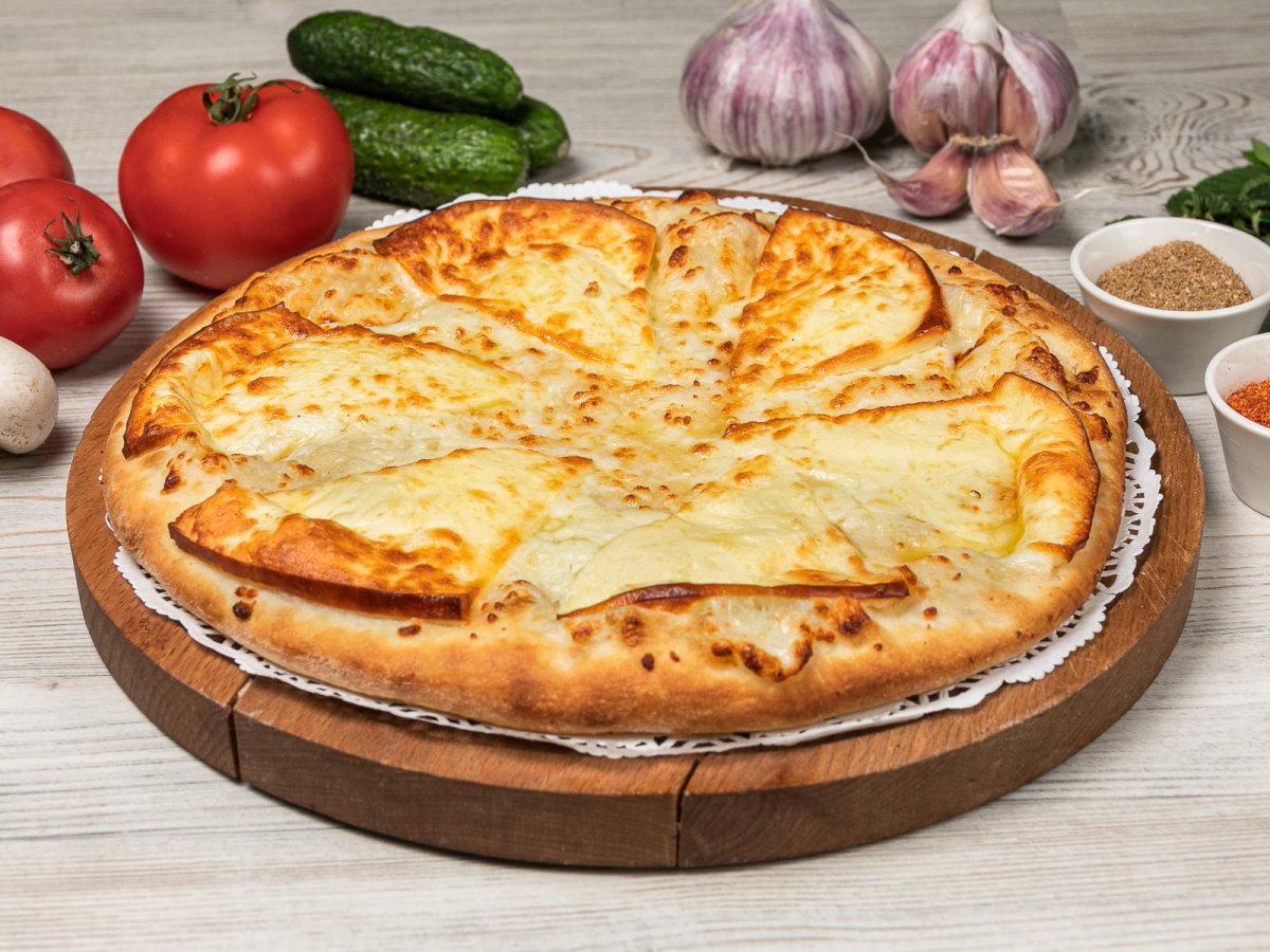 Хачапури по аджарски Хинкальная