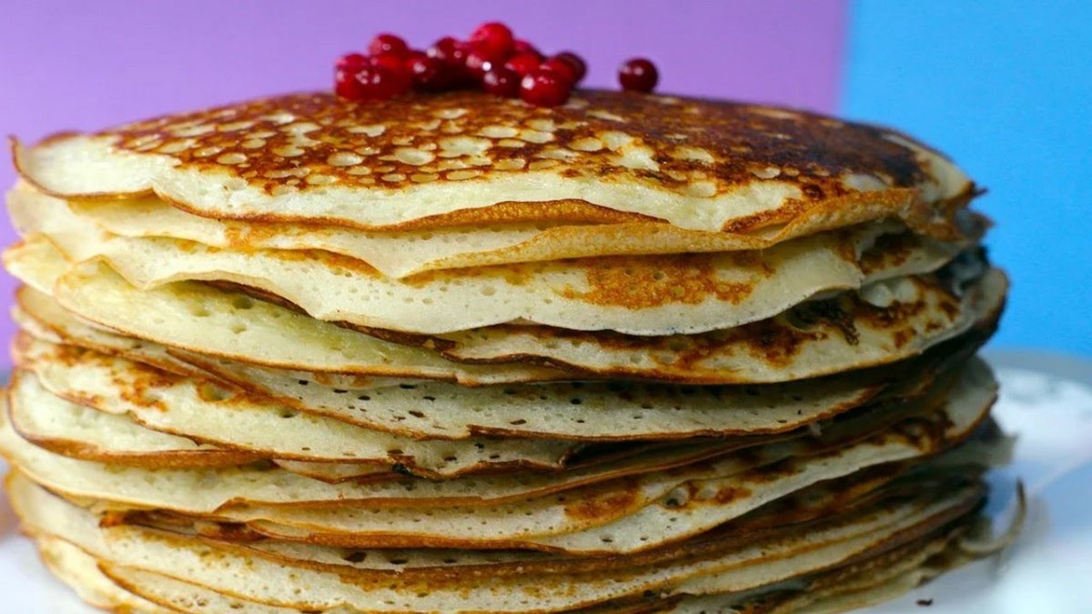 Заварные блины на молоке и кипятке с дырочками