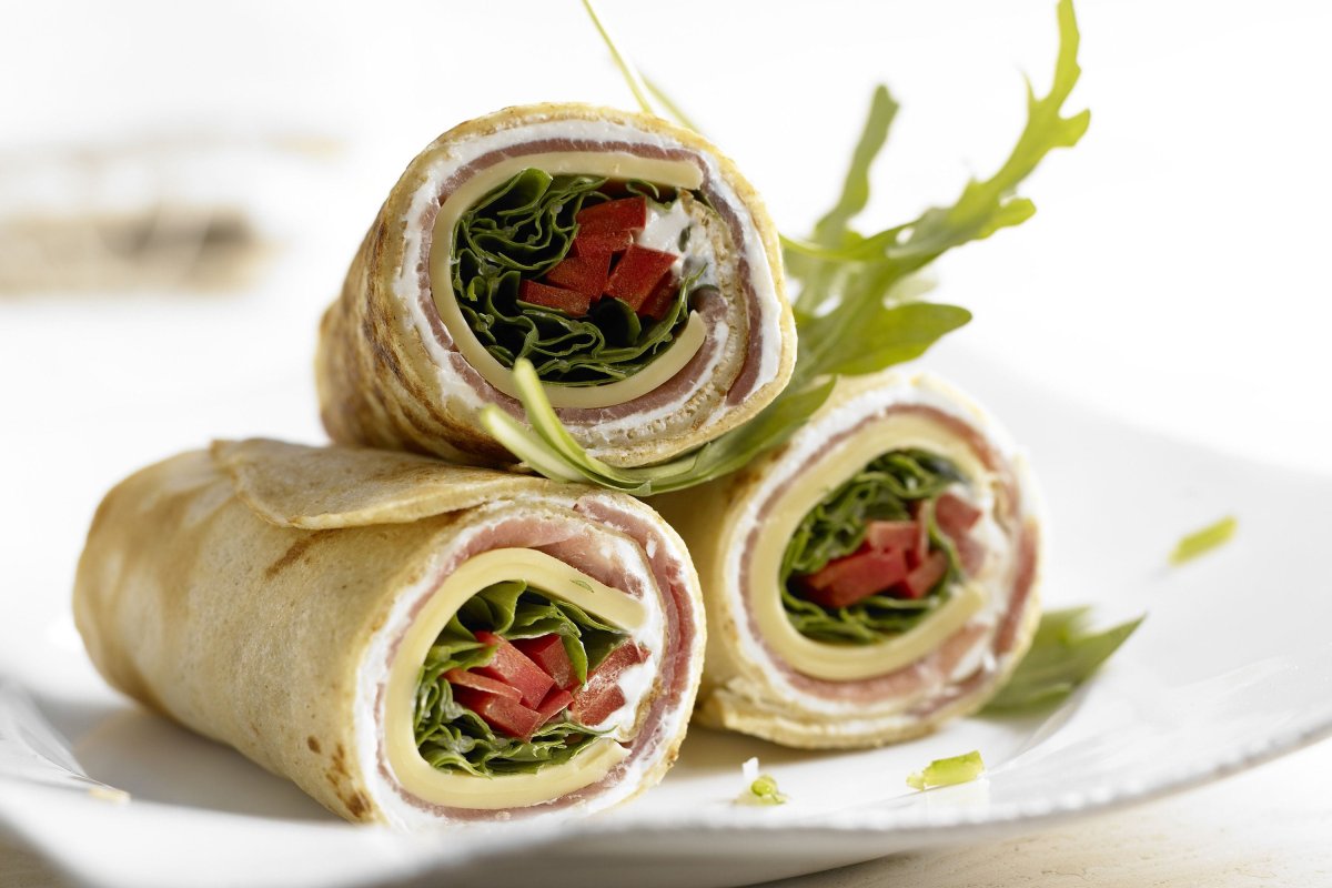 Лаваш и курица с зеленью