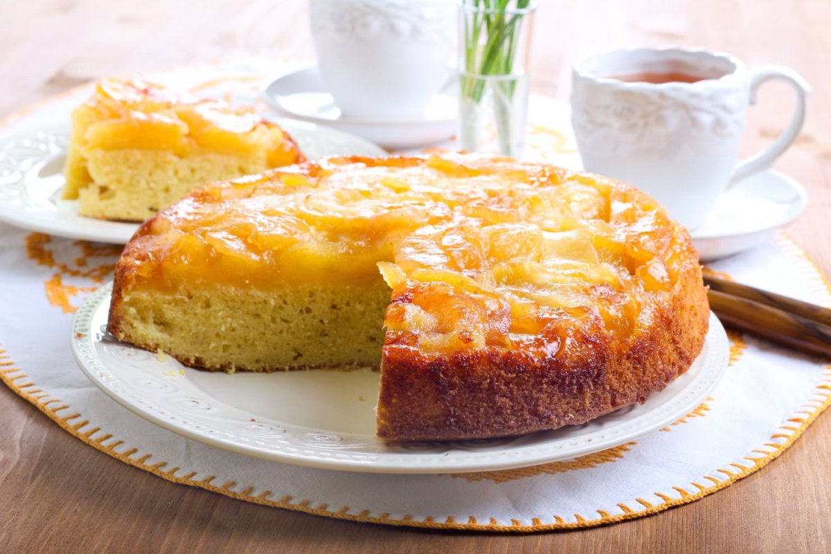 Яблочный спас пирог