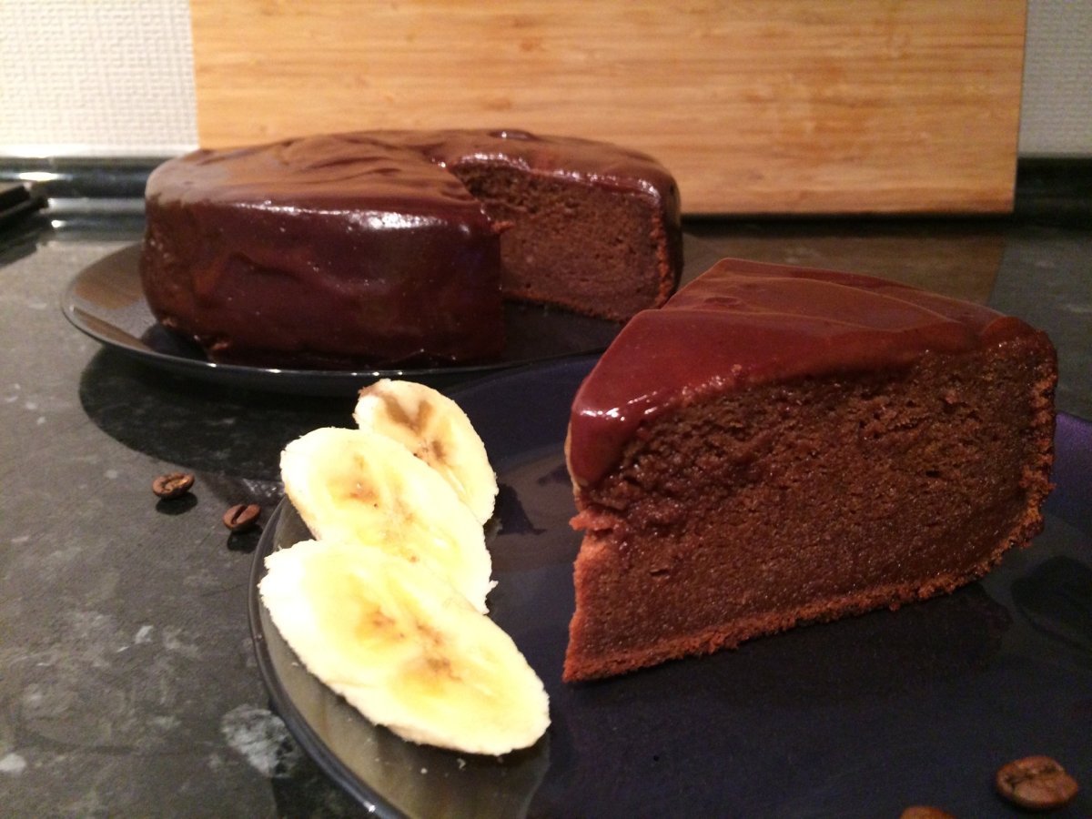 Банановый шоколадный пирог