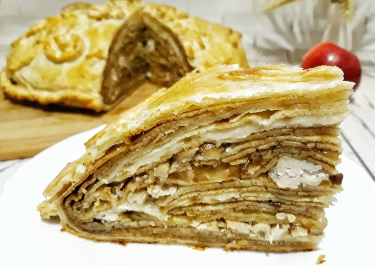 Блинный пирог курник