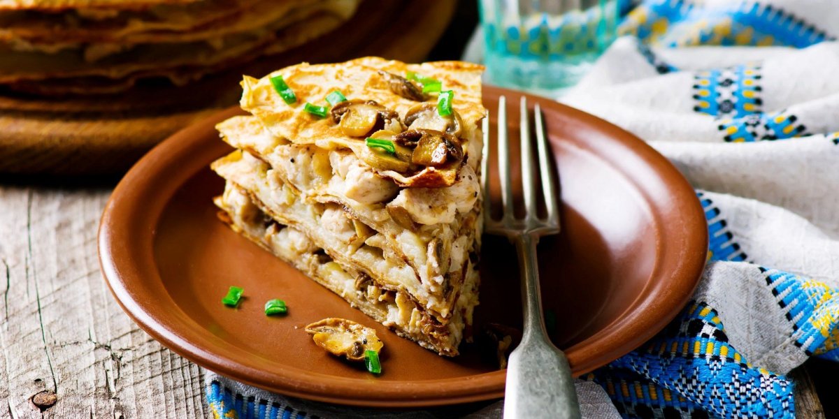 Курник блинный с курицей и грибами