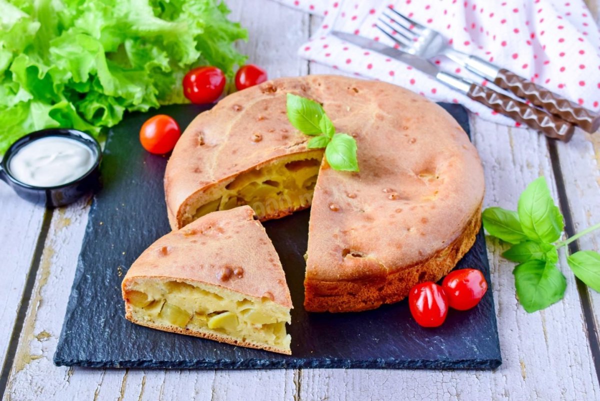 Пироги с рыбой и картошкой