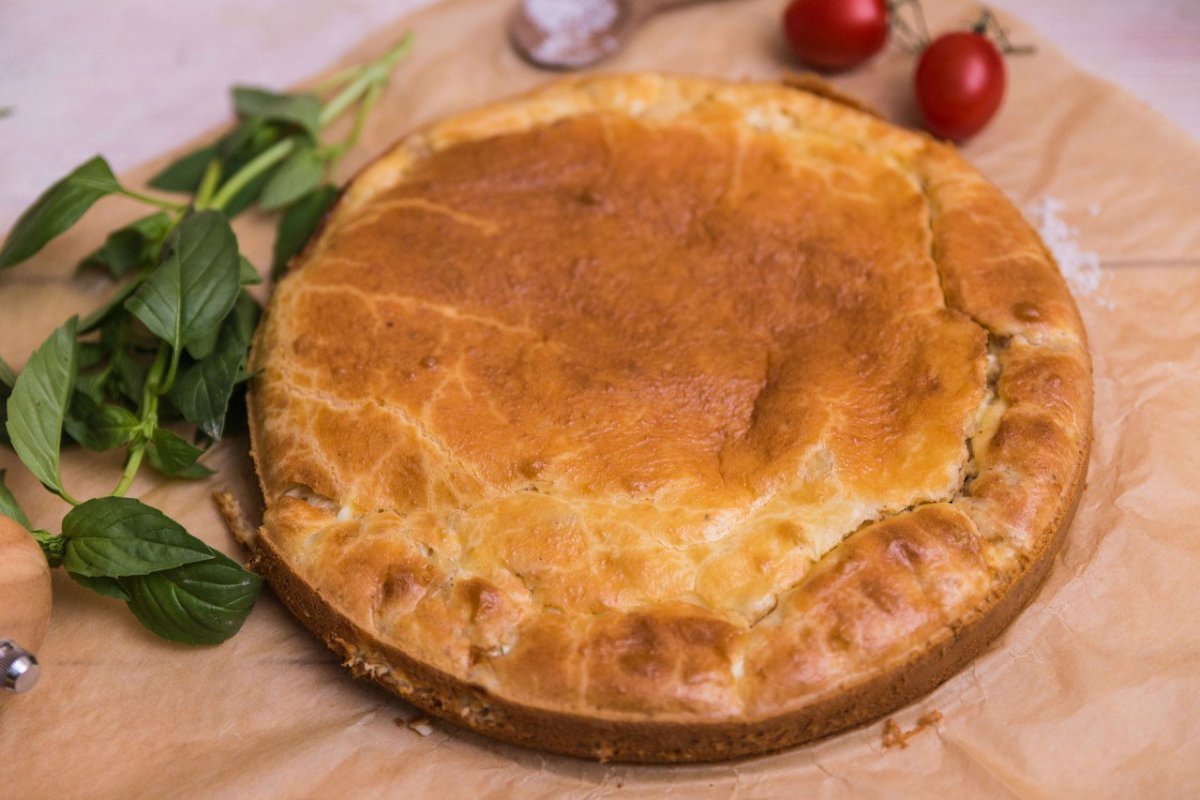 Заливной пирог с капустой и грибами