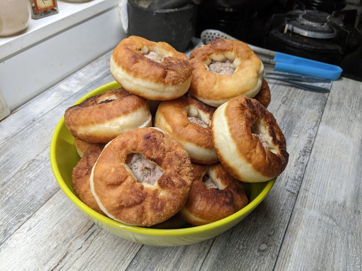 Самый огромный беляш