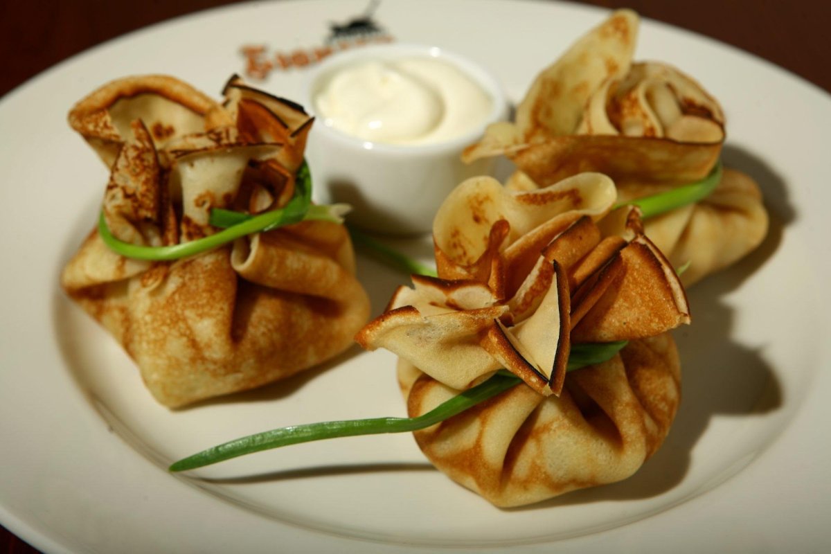 Блинчики фаршированные мясом