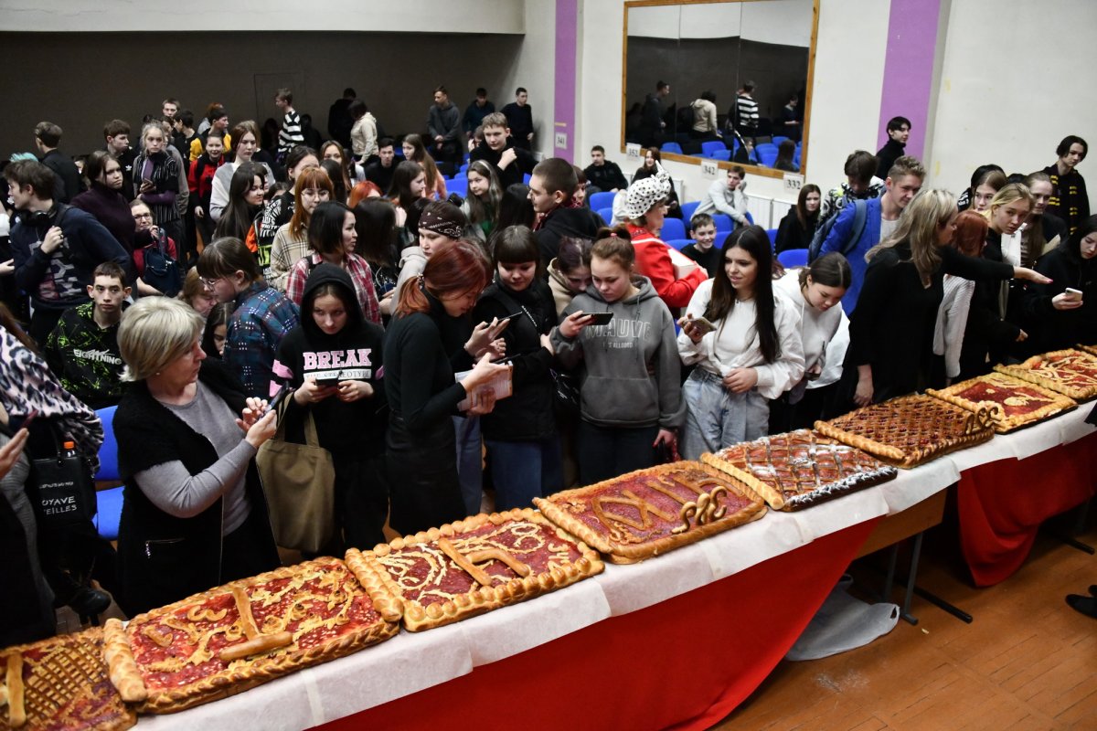 Пицца для большой компании