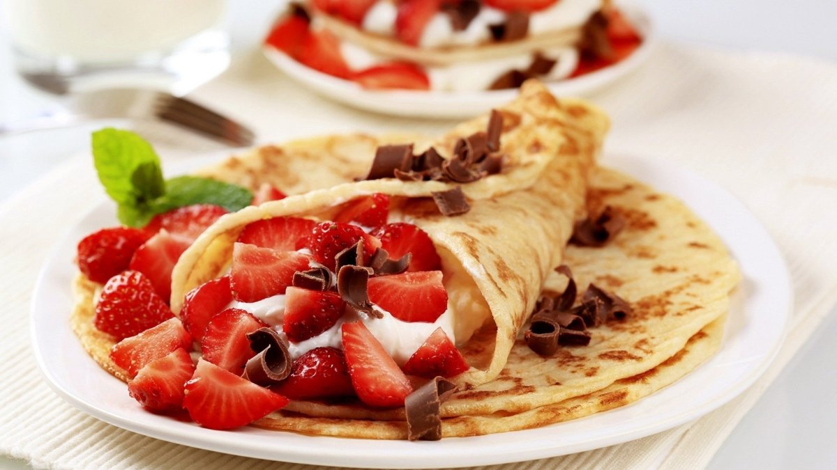 Блины на молоке с дырочками тонкие