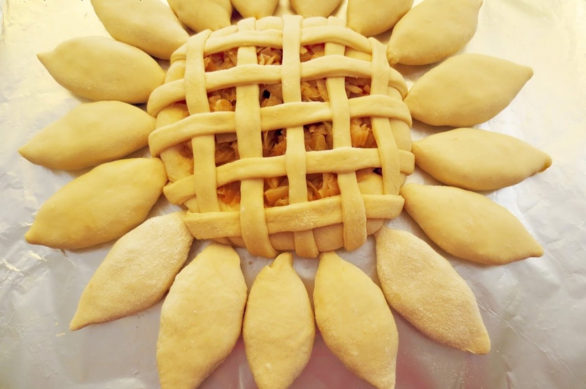 Лапти со шнурками