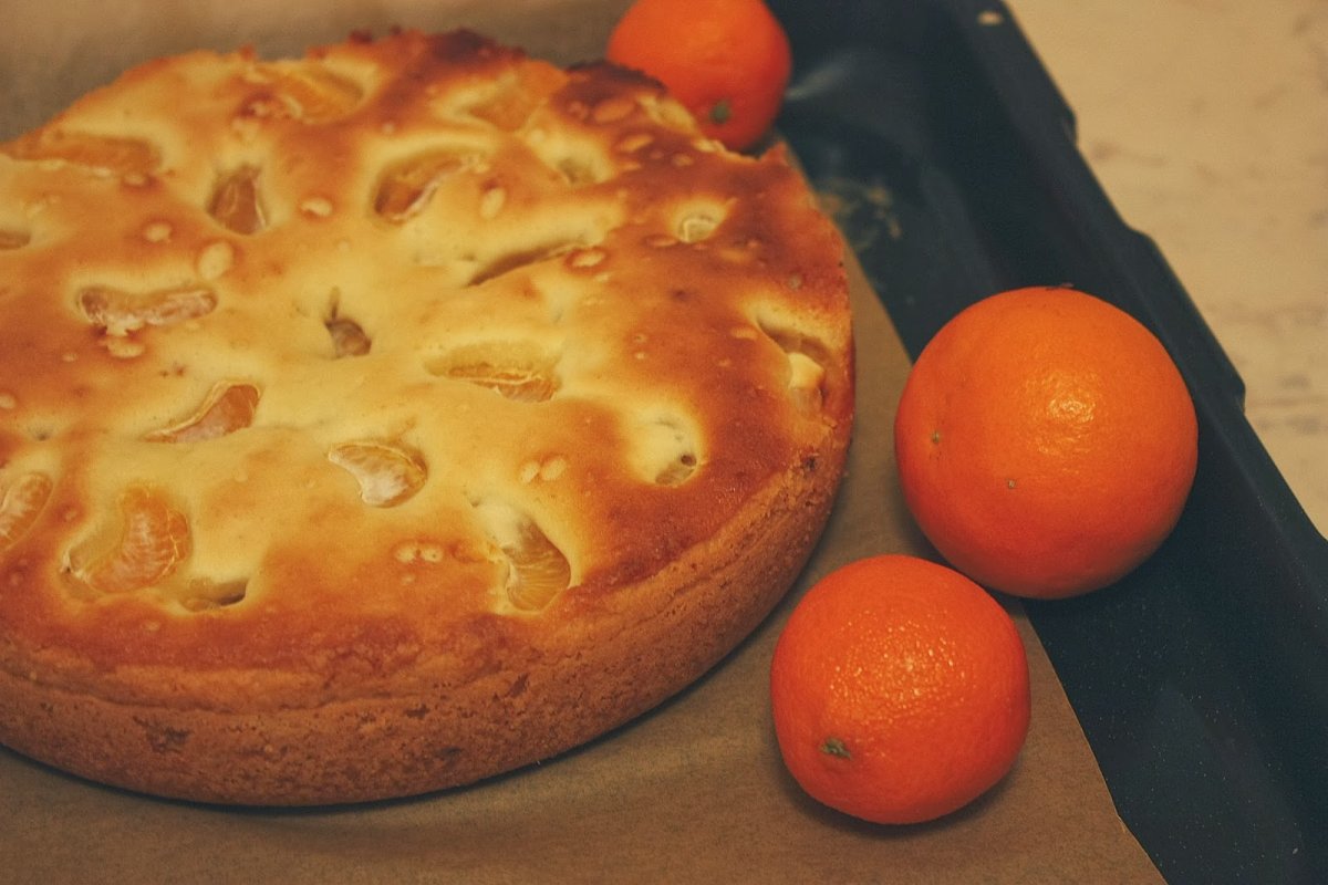 Шарлотка из мандаринов