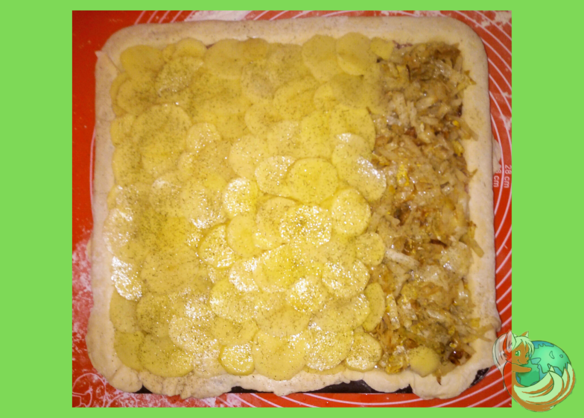 Постный пирог с картофелем и грибами