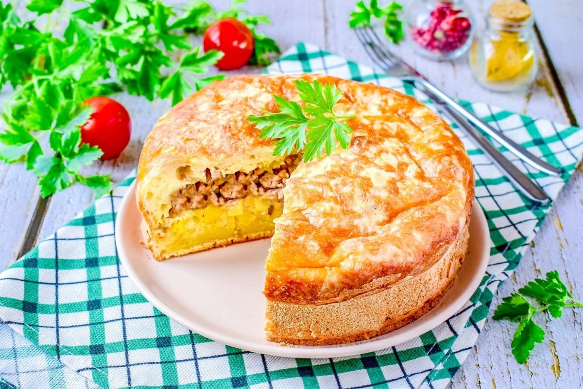 Пирог из картофельного теста