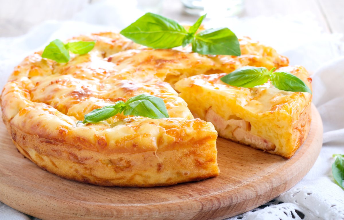 Пирожки с яйцом и луком