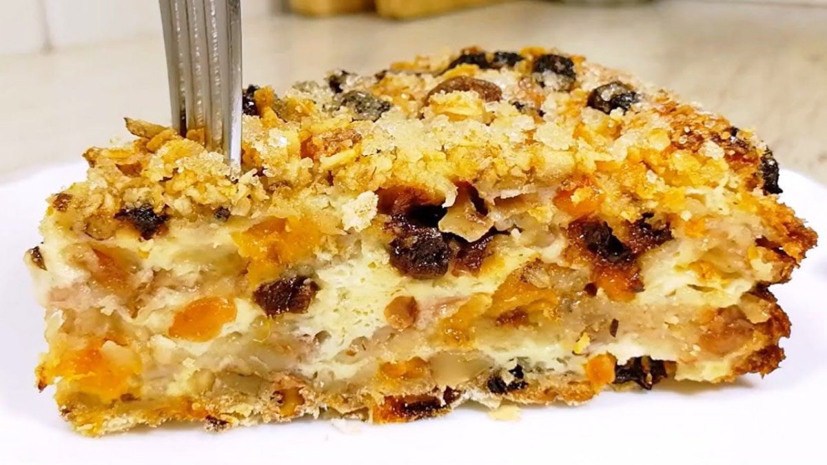 Пирог с яблоками и овсянкой