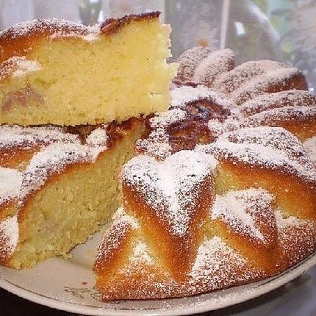 Манник складчатый