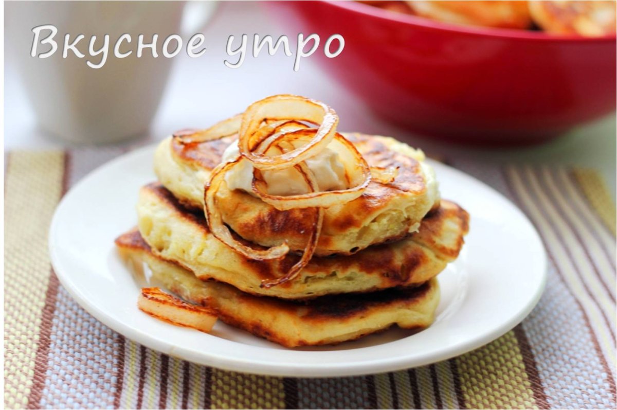 Яблочные панкейки