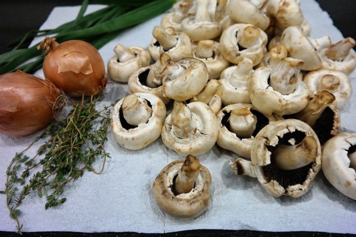 Пирог с капустой и грибами