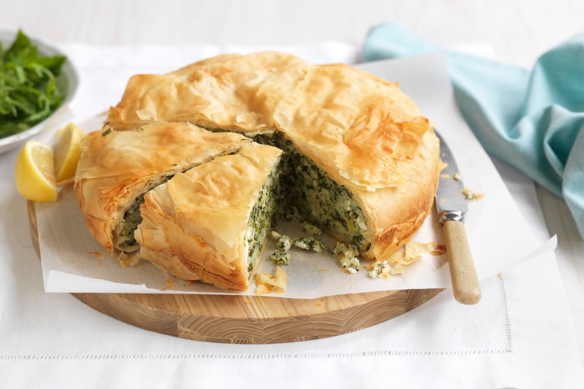 Пирог из лаваша с грибами и сыром