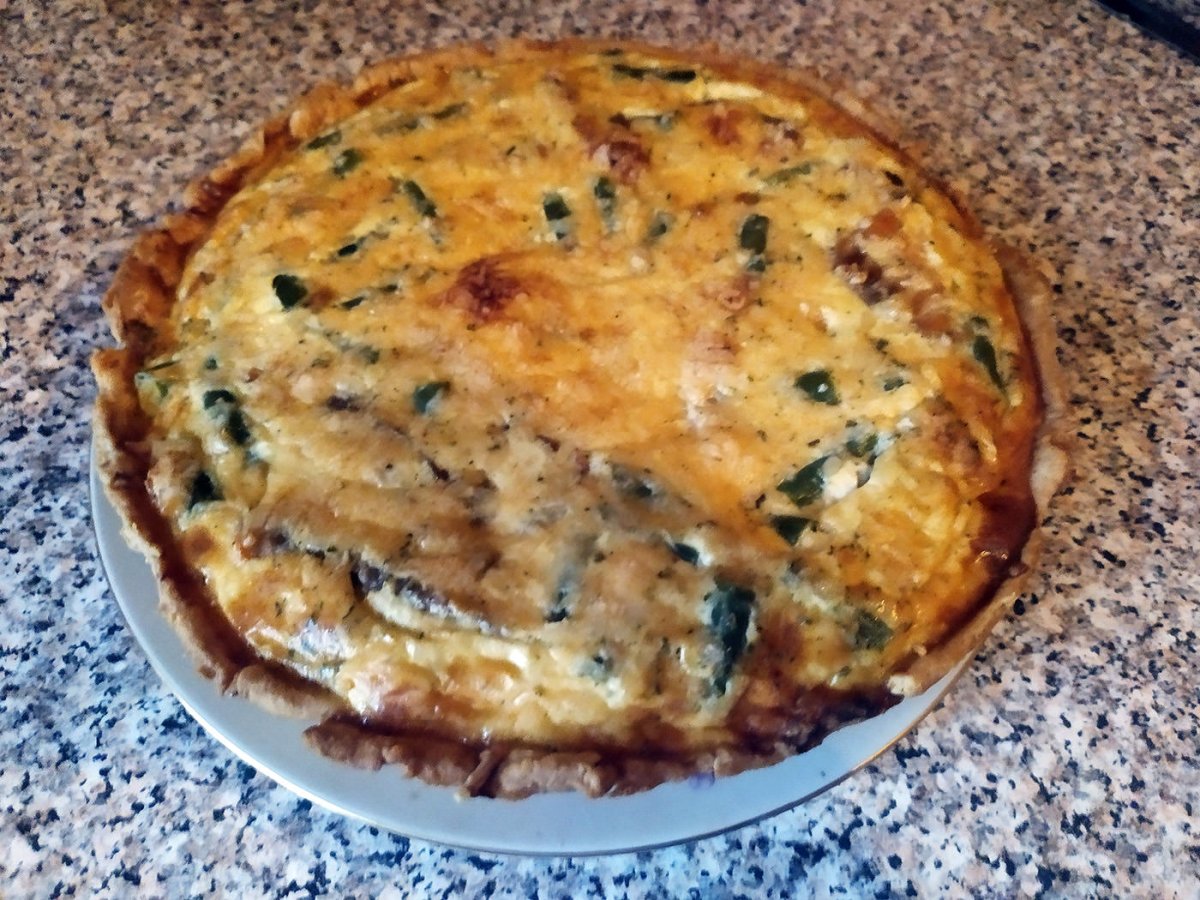 КИШ Лорен с рыбой