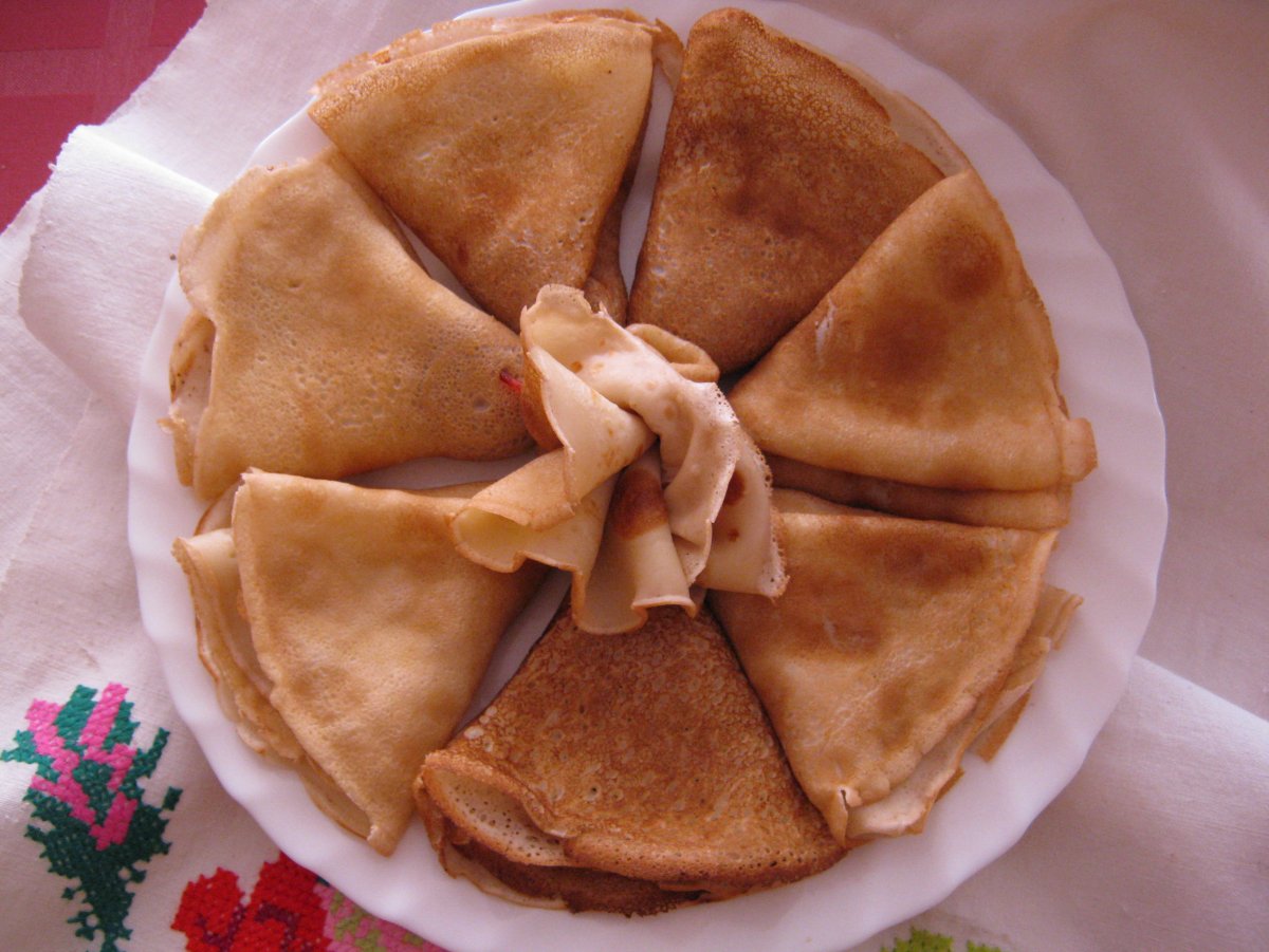 Блины манные на дрожжах
