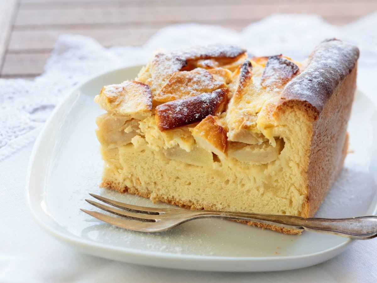 Giant Apple pie