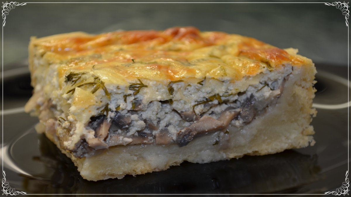 Заливной грибной пирог