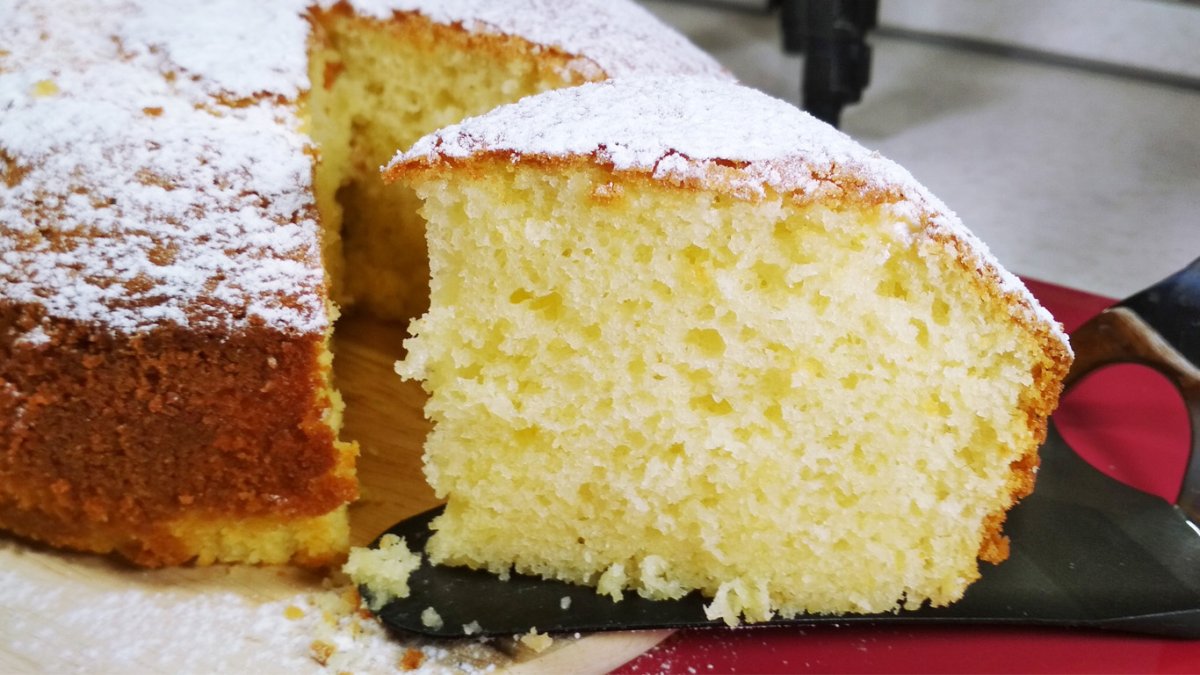 Пирок песочный с творогом и вишней