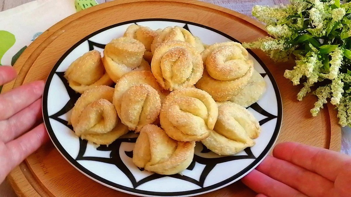 Печенье ушки с апельсиновой цедрой