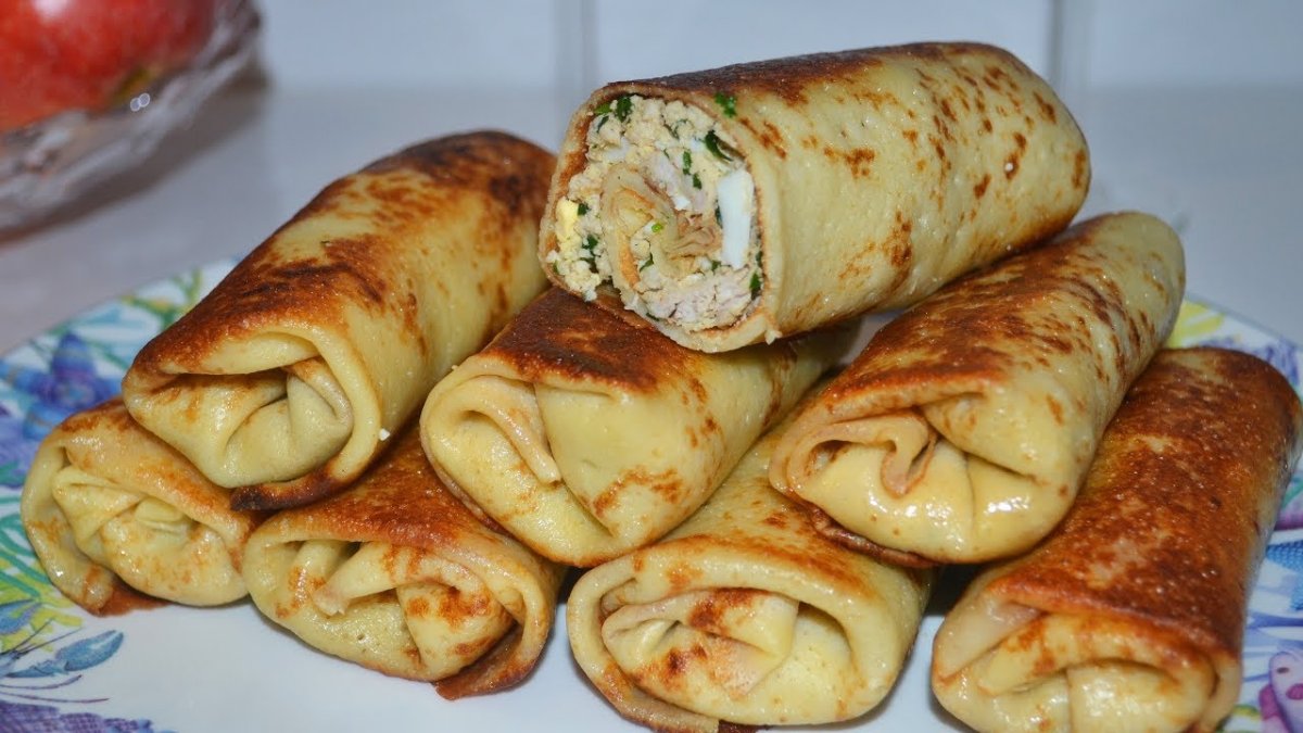 Блины с начинкой из ветчины и сыра