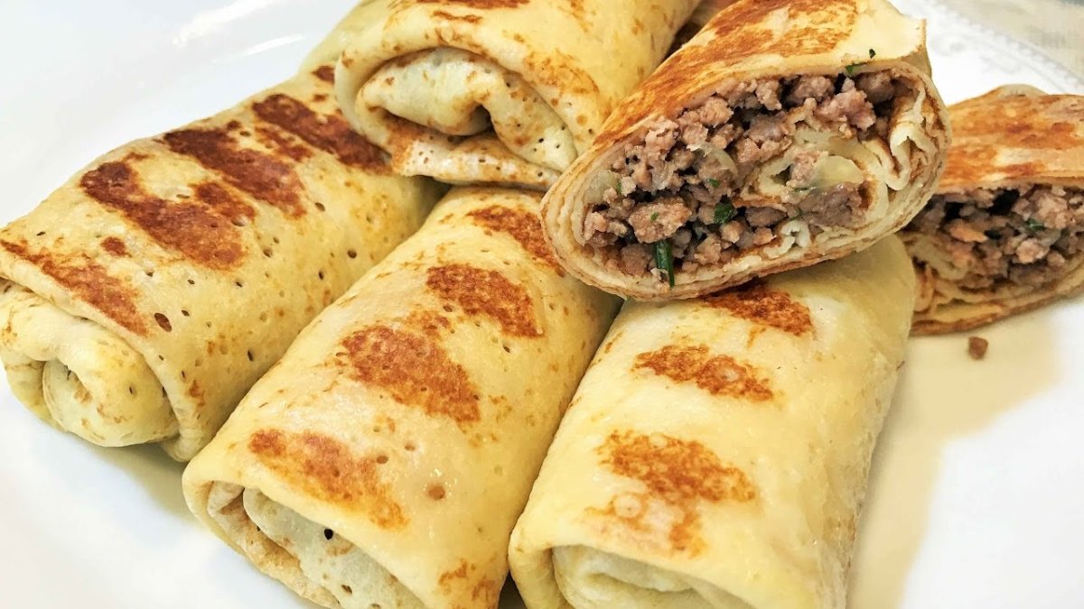 Блины с мясной начинкой