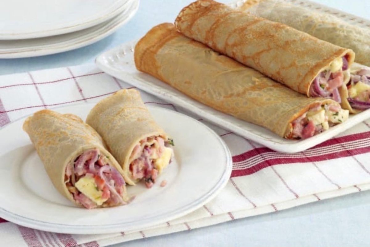 Блины фаршированные ветчиной и сыром
