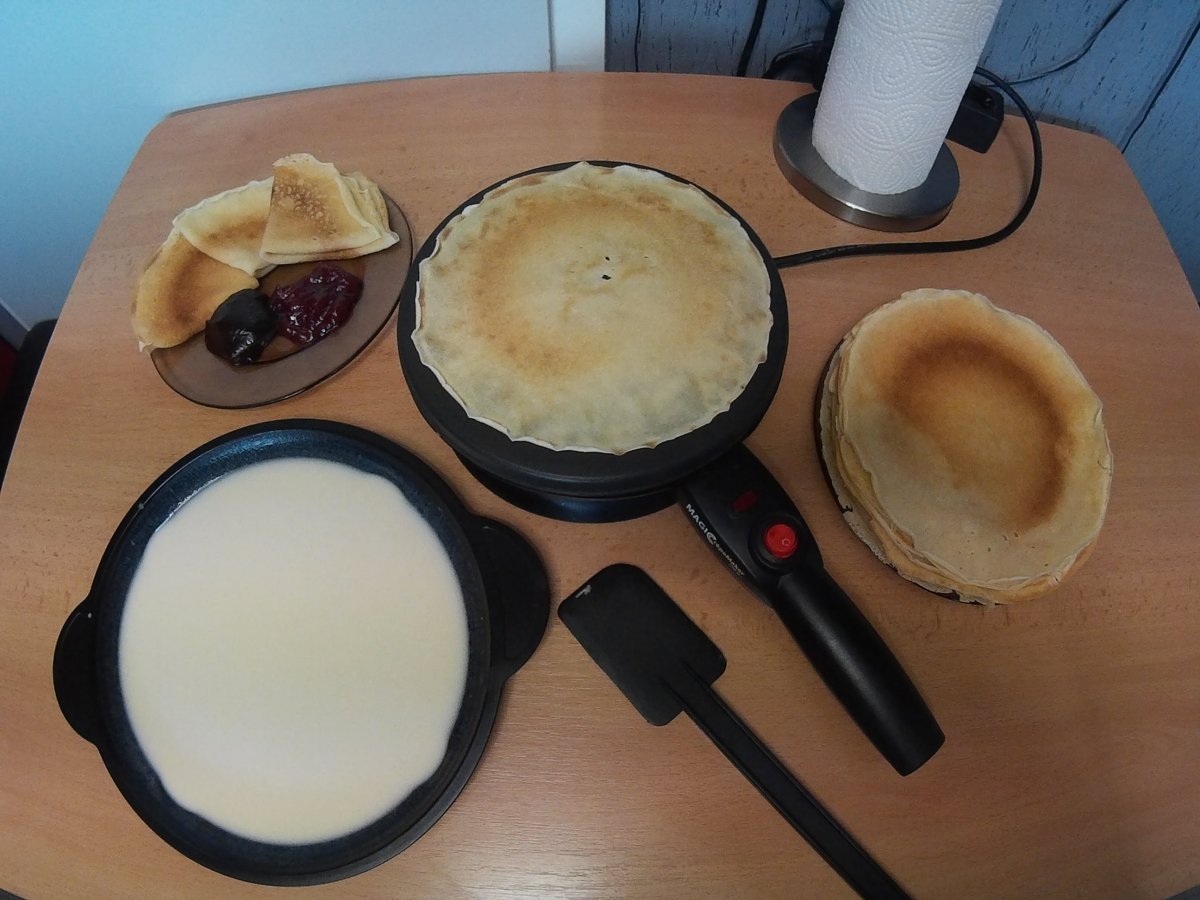 Красивые жёлтые блины