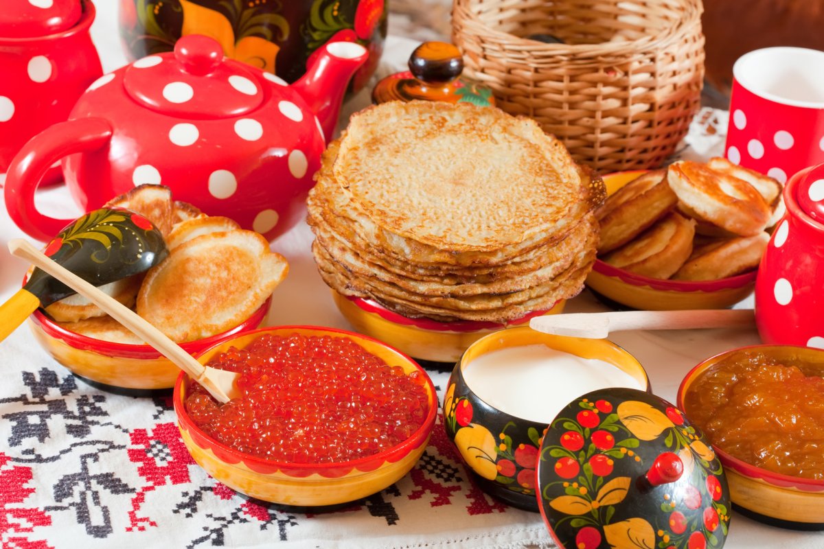 Стол на Масленицу
