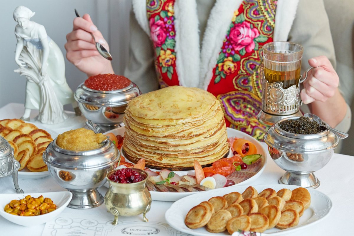 Чайные посиделки (самовар, баранки)