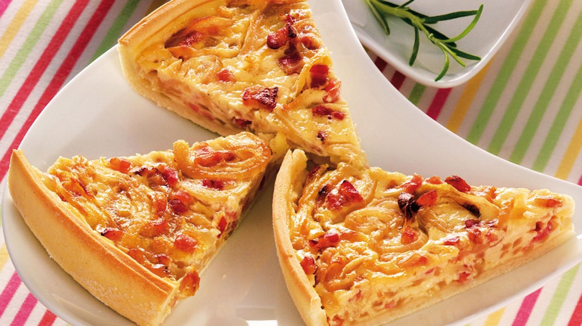 Немецкий Цвибелькухен