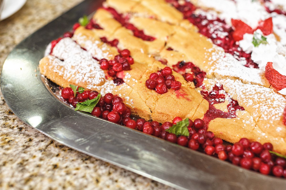 Пирог с брусникой
