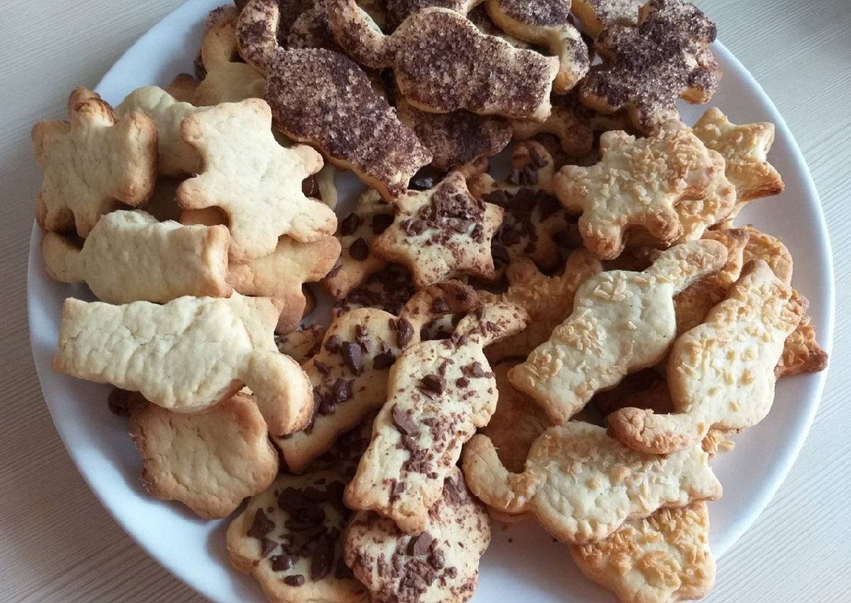 Песочное печенье с кишмишом