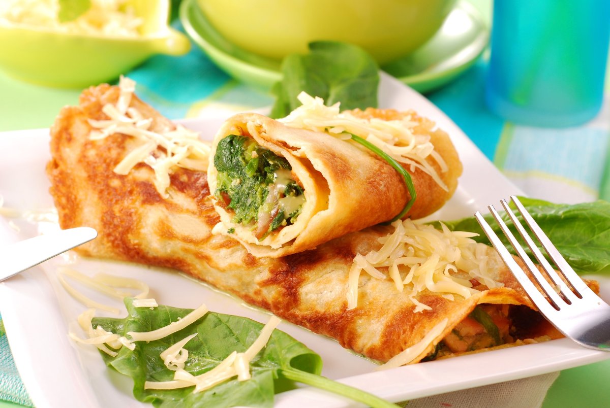 Блины с мясной начинкой