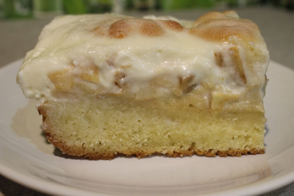 Песочный пирог с яблоками