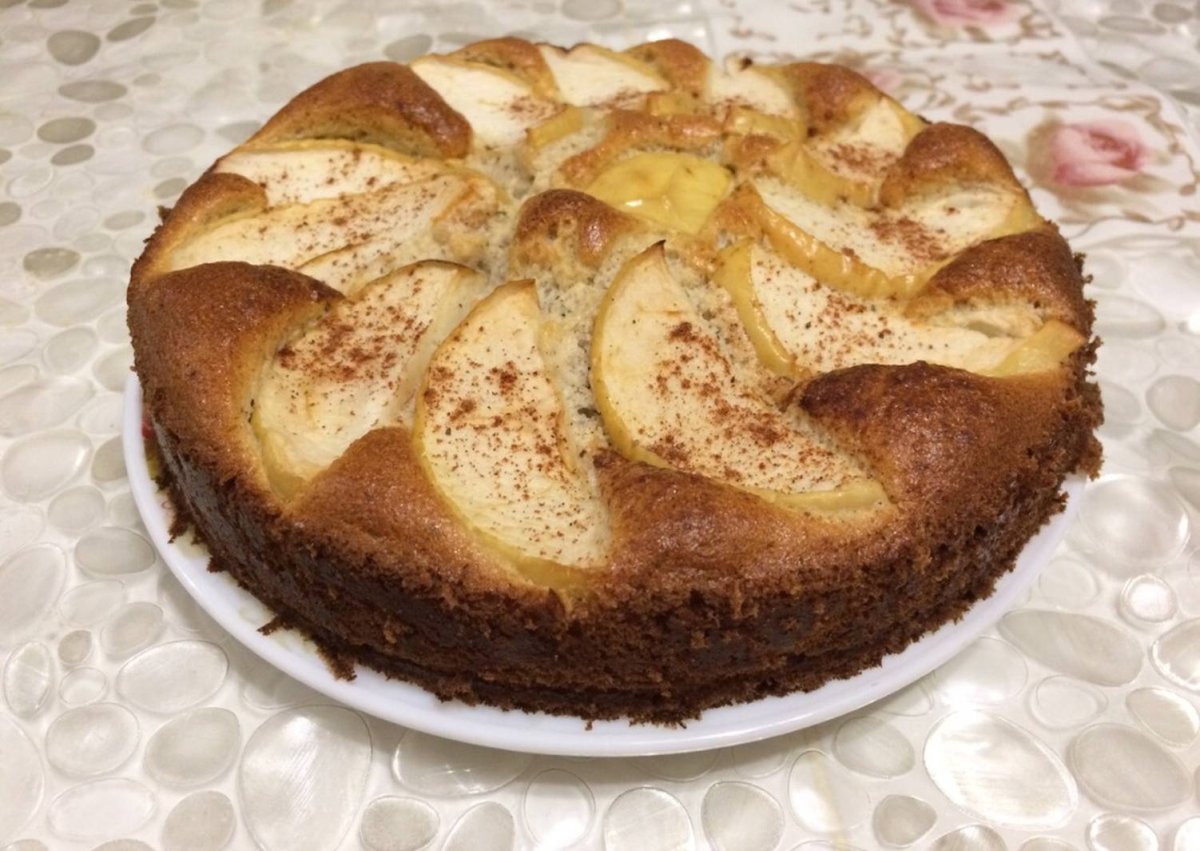 Пирог с яблоками без глютена