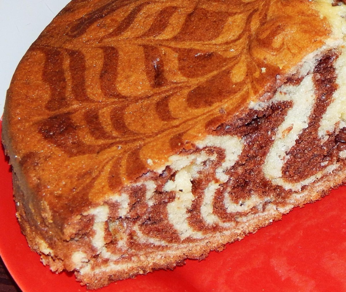 Пирог Зебра с маком и какао