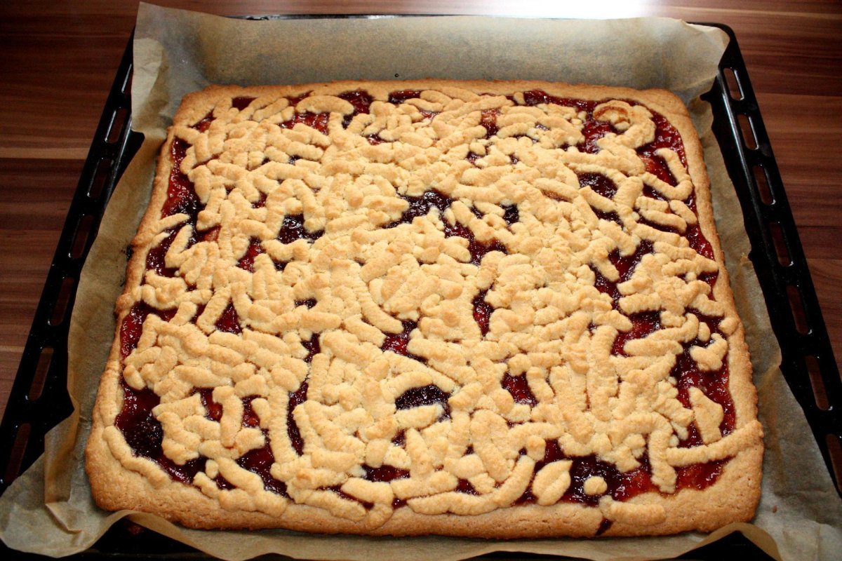 Рваный пирог из лаваша с сыром