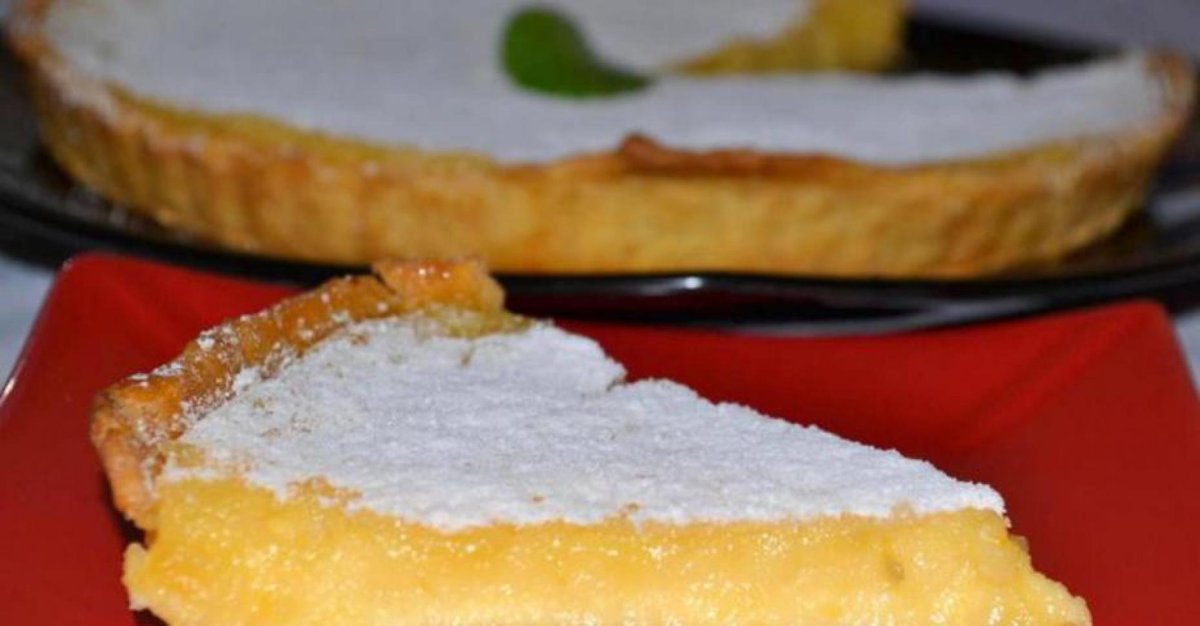 Тарталетки с курдом и меренгой