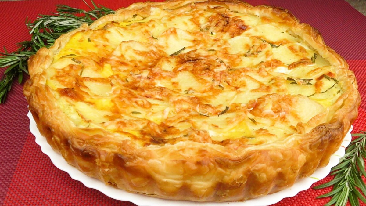 Пирог с грибами и картошкой в духовке