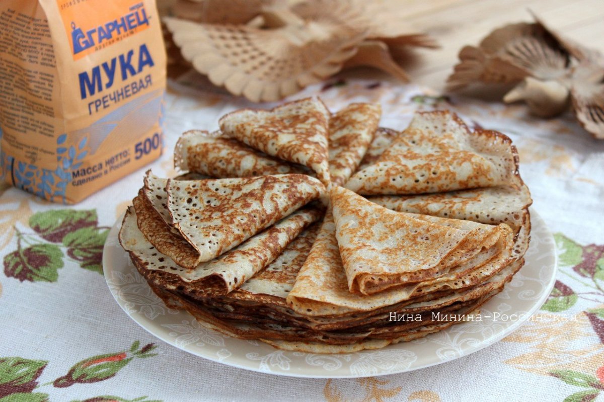 Блины из зеленой гречки