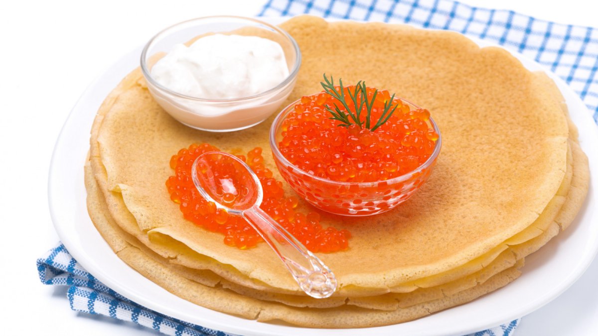 Блины с икрой