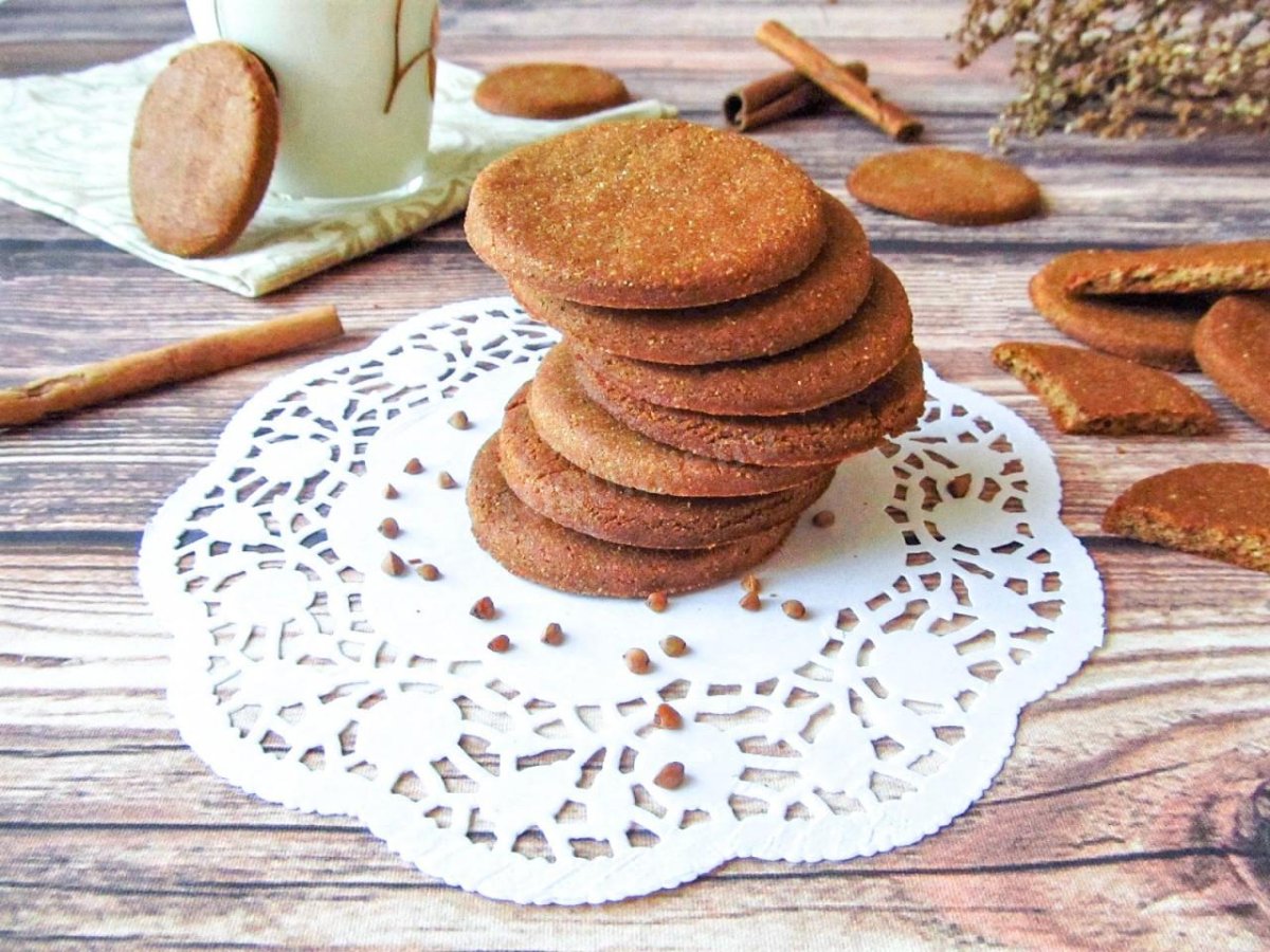 Печенье из муки зеленой гречки без глютена и лактозы