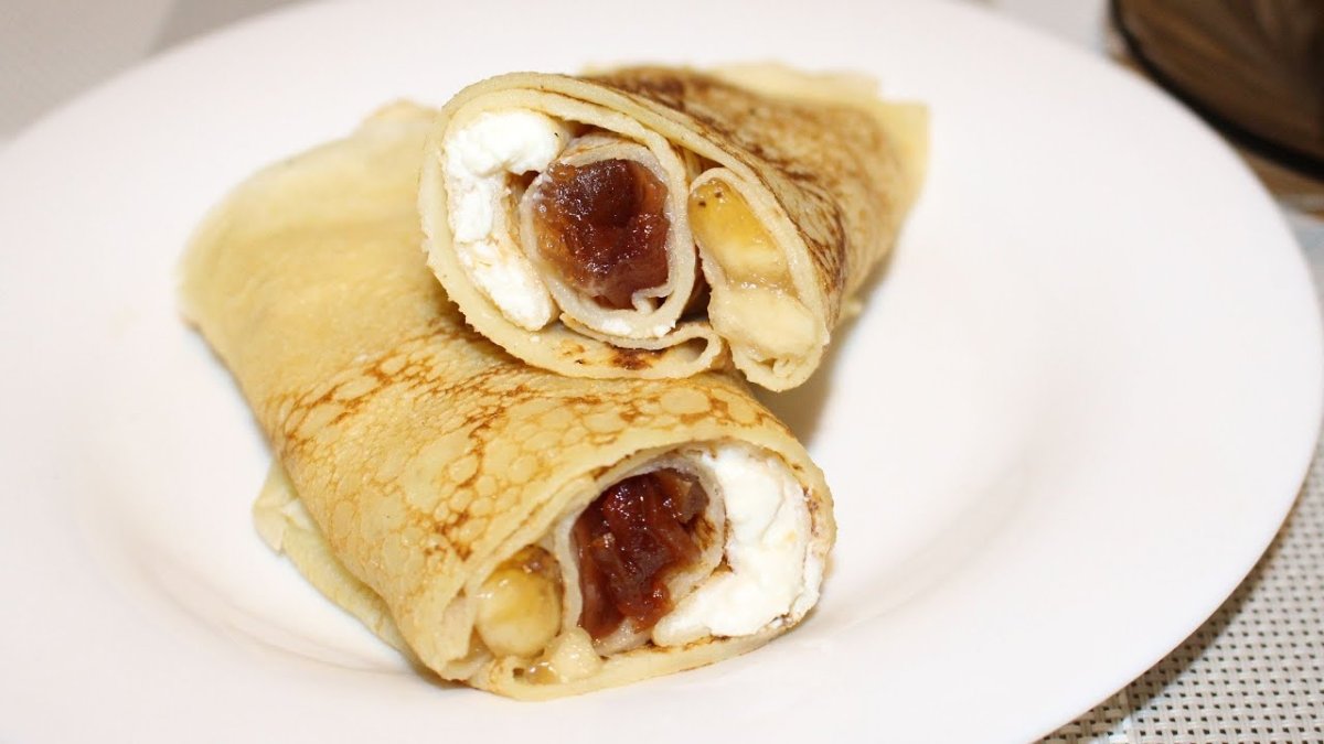 Панкейки с вишней